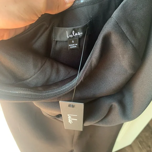 Lulus jumpsuit size small - Picture 4 of 5